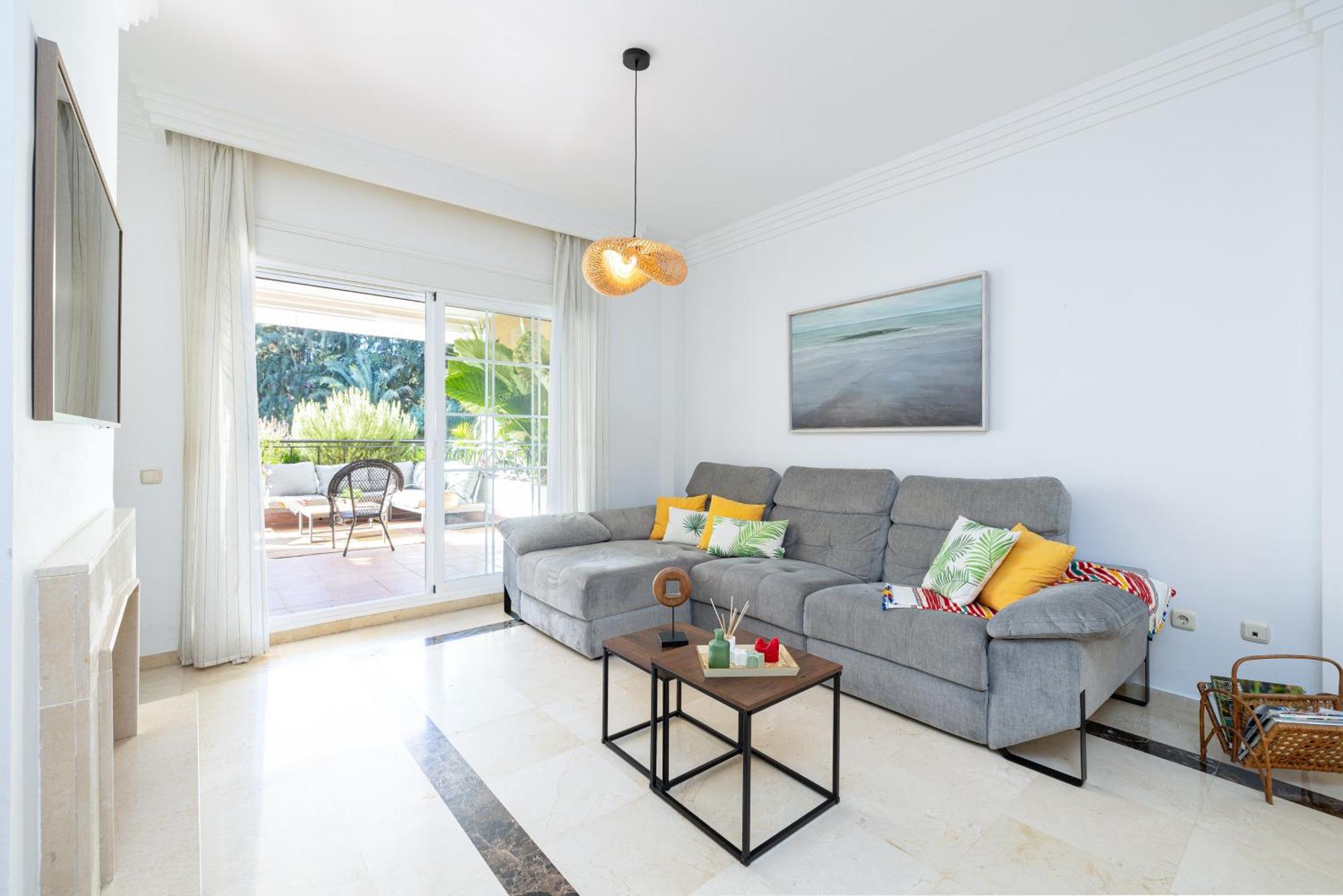 Apartment Luxury By Aora *