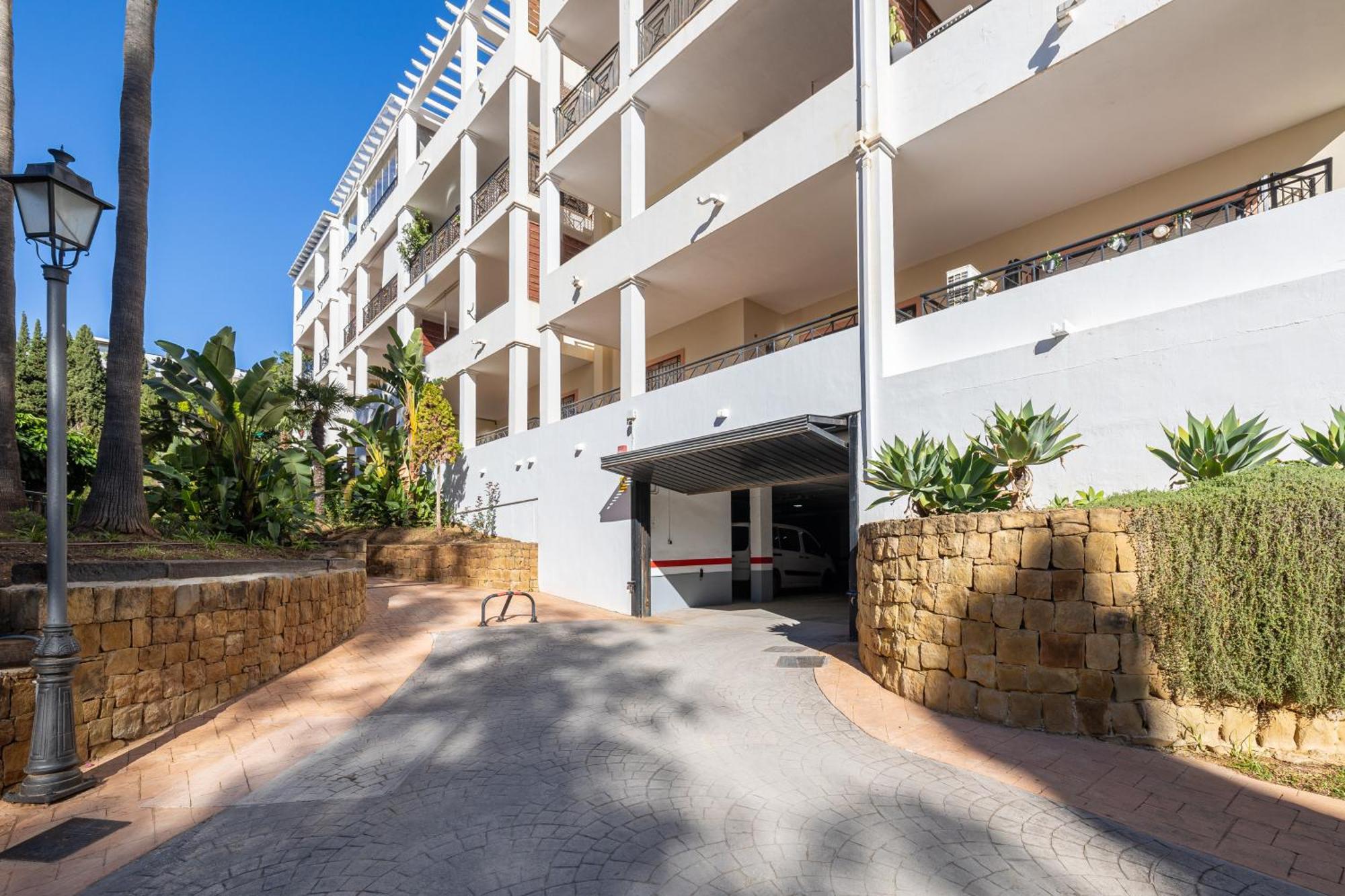Apartment Luxury By Aora